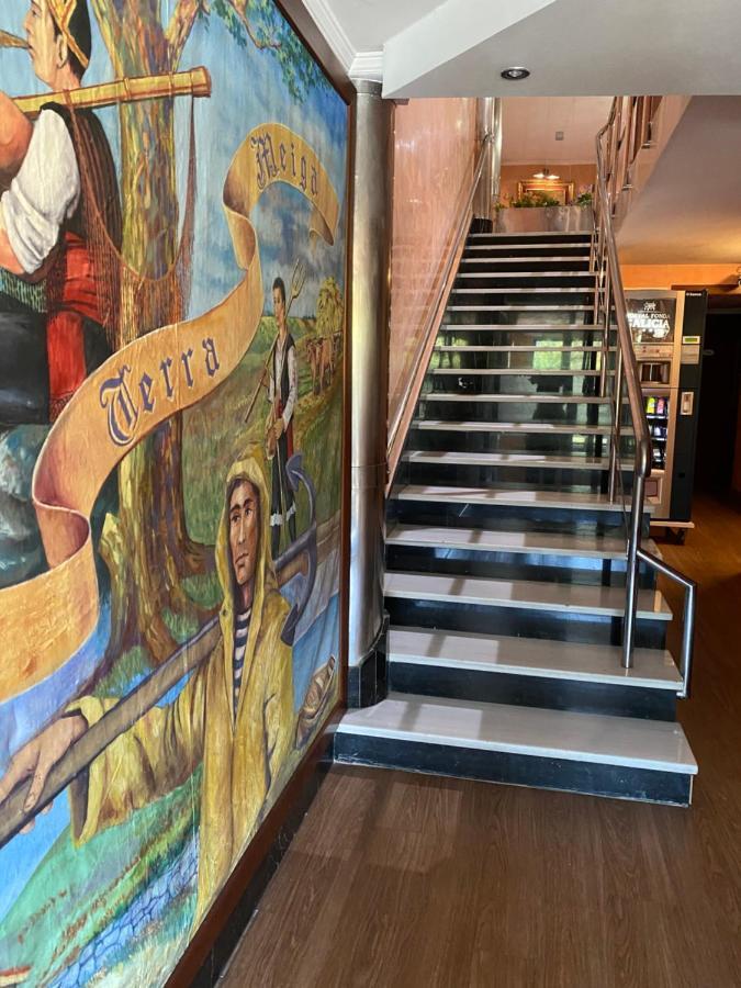 Hostal Galicia Cardedeu Luaran gambar